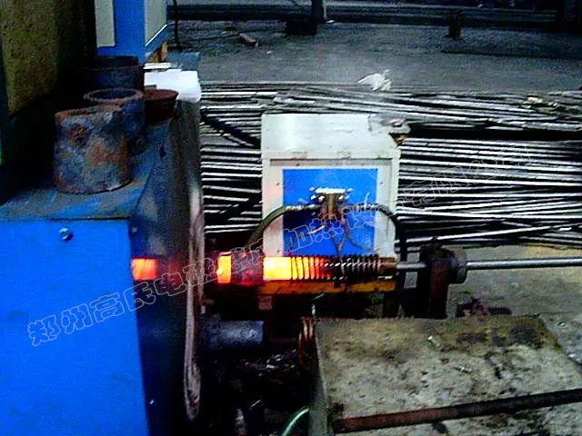 斯里兰卡客户采用300KW中频加热炉对钢筋进行退火热处理